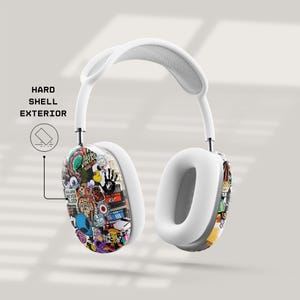 Puede incluir: Auriculares inal&aacute;mbricos blancos con un exterior de carcasa dura. Una orejera est&aacute; cubierta de pegatinas coloridas con varios dise&ntilde;os y textos, incluyendo "Vintage" y "Gamers Never Sleep".