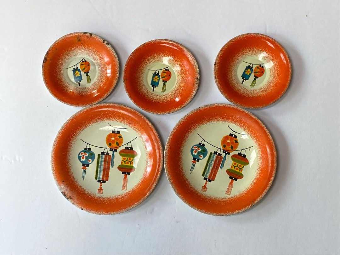Vintage Tin Toy Tea Set Parts 2 Plates and 3 Saucers Etsy