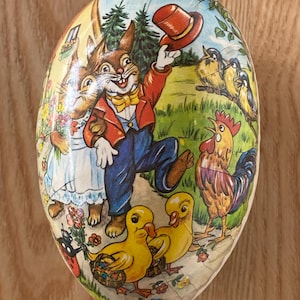 Vintage East German Paper Mache Easter Egg - Made in German Democratic Republic