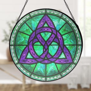 St. Patrick’s Day Shamrock Suncatcher, Celtic Knot Stained Glass, Irish Decor, Lucky Clover Window Hanging, Green Glass Gift