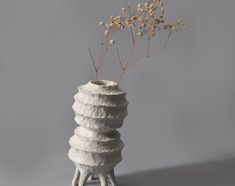 Modern Sculptural Vase – Handmade Abstract Pod Form with Organic Legs, White Clay Flower Holder