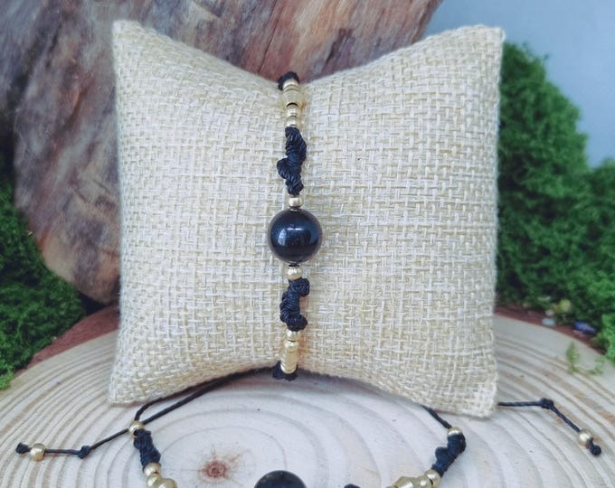 Macrame bracelet with black tourmaline – protection & grounding