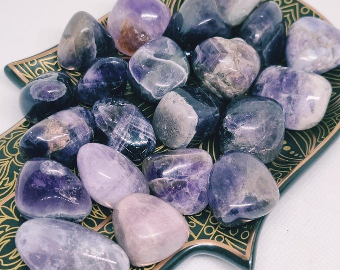 Amethyst tumbled stone