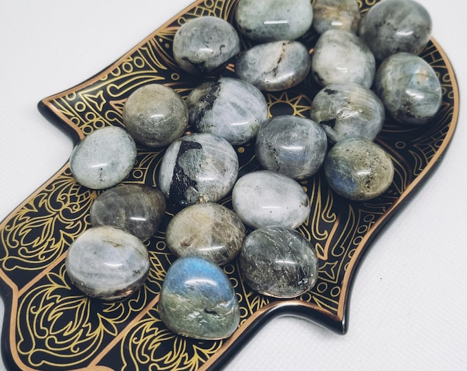 Labradorite tumbled stone