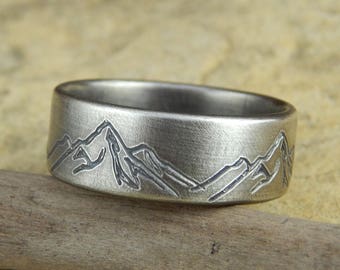 Mountain ring wedding band  * 8 mm wide * engraved sterling silver, simple wedding band, 1.5 mm thick. *SIZE Guarantee*
