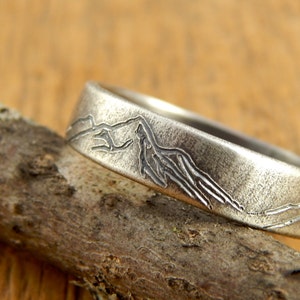 Mountain ring, *5 mm wide* mountain wedding band, engraved sterling silver, 1.5 mm thick, alternative engagement ring. *SIZE Guarantee*