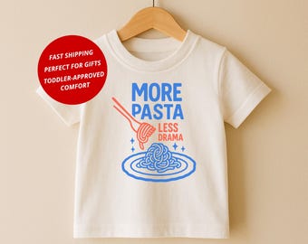 パスタ幼児用シャツ：「パスタを増やしてドラマを減らす」おもしろグルメTシャツ