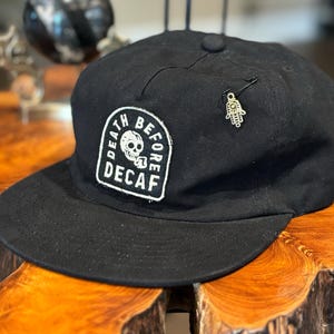 Pin do kapelusza, szpilka do kapelusza Hamsa, szpilki do kapelusza Charm, kapelusz Trucker, kapelusz baseballowy, urok kapelusza, agrafka urok, kowbojski kapelusz urok, pakiet Fanny