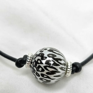 Black, White Pearl & Silver Beads Choker Necklace 14"