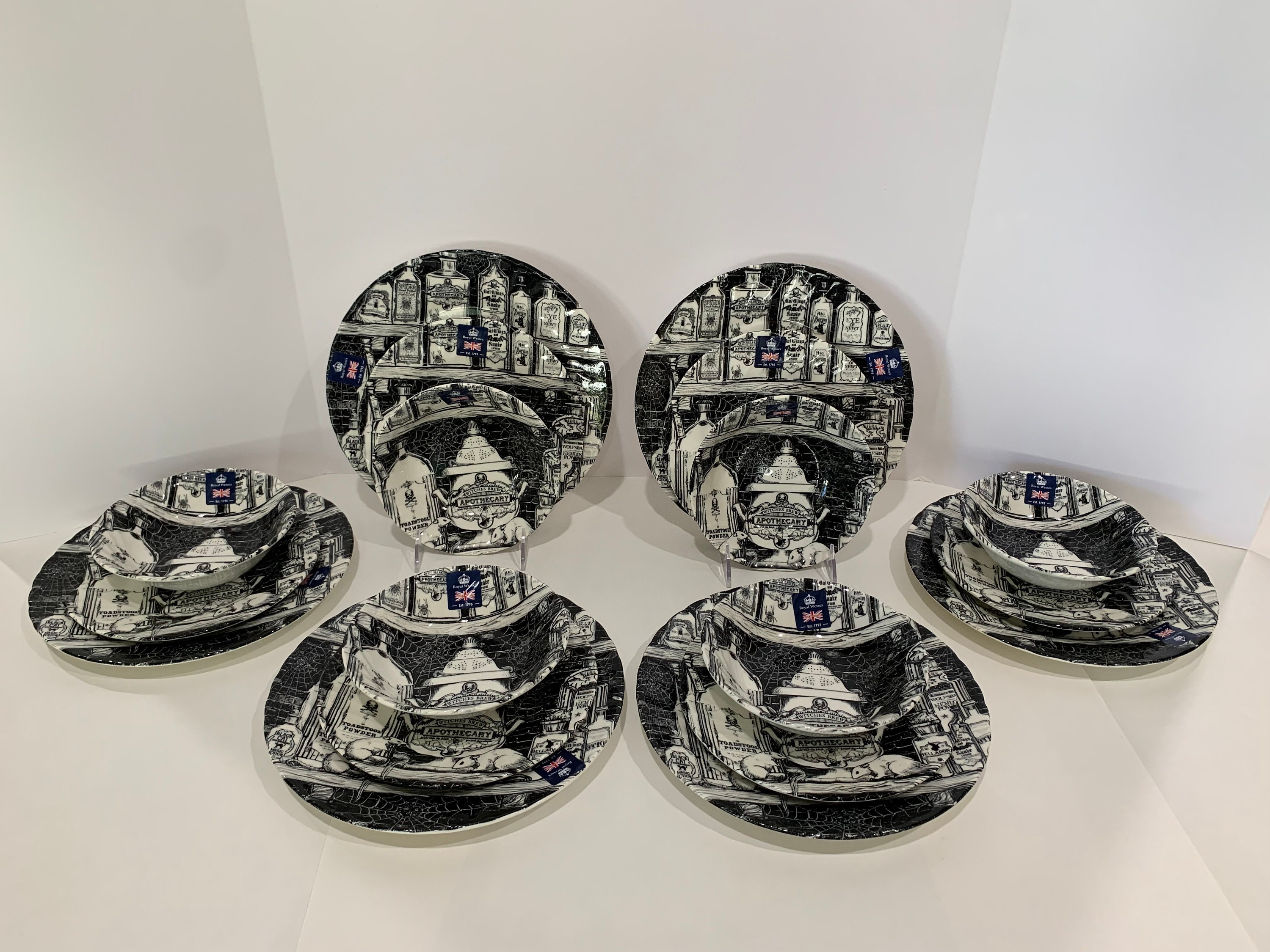 ロイヤル・ウェセックス 8枚＋6枚セット Royal wessex plates - Etsy 日本