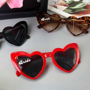 Custom Heart Wedding Sunglasses,  Personalised Bridal Party Heart Shaped Sunglasses, Wedding Personalised Sunglasses Wedding Favors Gifts