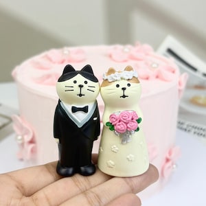 Wedding Figures Super Cute Cat Newlyweds Figurines Set, Adorable Cat Cake Toppers Figures Wedding Cake Toppers, Wedding Decor Gifts for Her