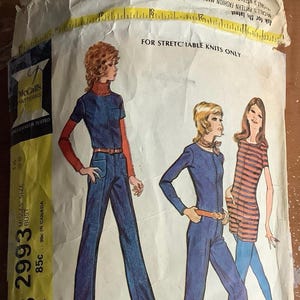 1970s McCalls 2993 Misses Quick & Easy Reißverschluss vorne Jumpsuit und Romper Schnittmuster für Stretch Strickmode Damen Vintage Schnittmuster Größe 14 Büste 36