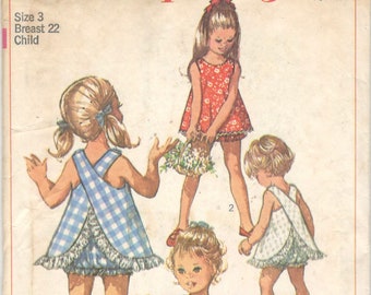 Simplicity 8165 1970s Toddlers Jiffy Criss Cross Dress Bloomers Pattern Girls Vintage Sewing Pattern Size 1 Breast 20