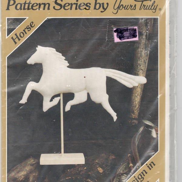 Années 1980 Yours Truly 3967 WEATHERVANE Pattern Series Tissu HORSE Modèle 3 Tailles vintage Craft Sewing Pattern non-cut