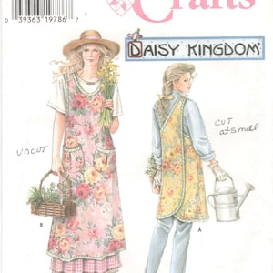 Wrap Apron Pattern Daisy Kingdom Simplicity 7481 Criss Cross Back Sundress Cover Up Womens Sewing Pattern