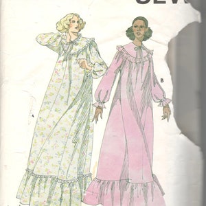 Kwik Sew 874 1970s  Misses Nightgown Pattern Raglan Sleeve Womens Vintage Sewing Patterns  Size S M L XL Bust 32 - 45 UNCUT