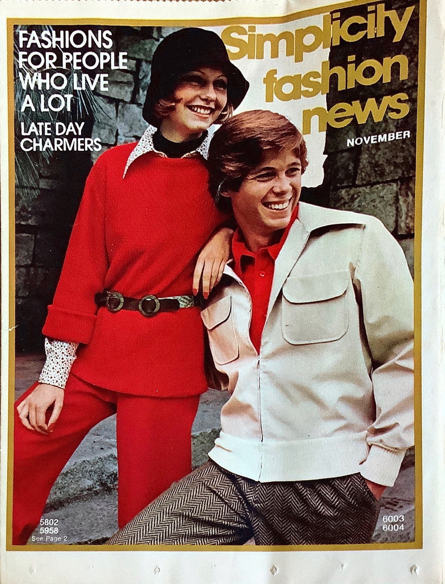 Simplicity Fashion News November 1974 Featuring Mens Womens Kids