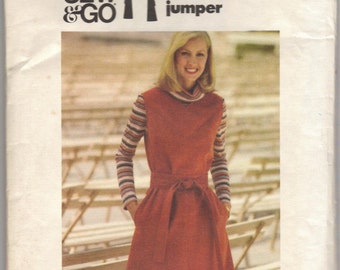 Butterick 5540 1970s Misses Sew & Go Tailored Jumper V Yoke Womens Vintage Sewing Pattern Size 10 Bust 32