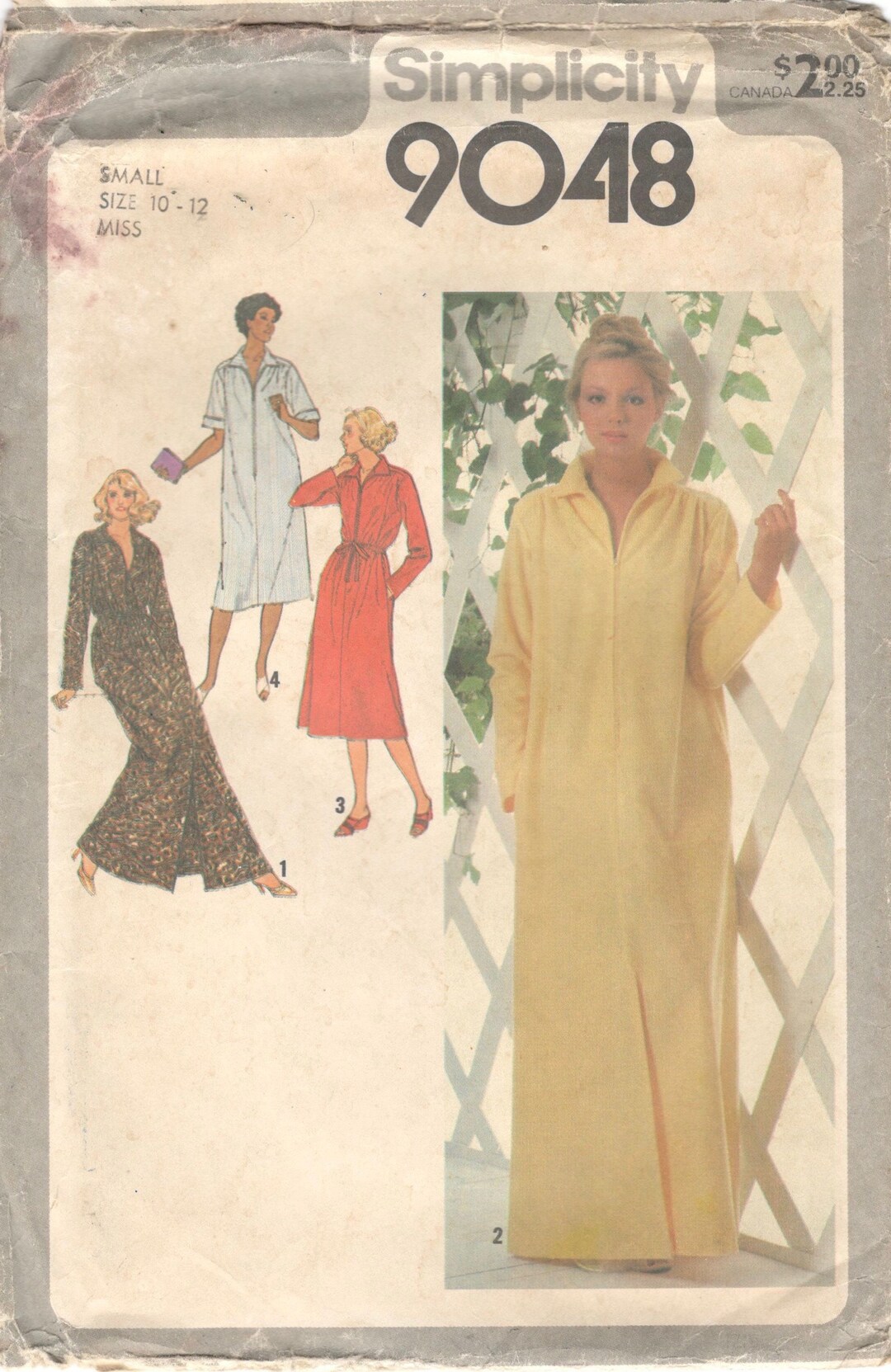 1970s Simplicity 9048 Misses Zip Front Robe Pattern in Two Lengths ...