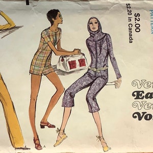 1970s Vogue 8052 Zip Front JUMPSUIT and Hood for Knits Pattern Romper Very Easy Space Age Womens Vintage Sewing Pattern Size 10 Or 8 Or 12 image 3