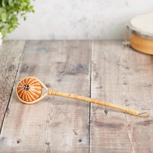 Rattan Wooden Ball Dot Painted Maraca Music Instrument Shaker 21cm