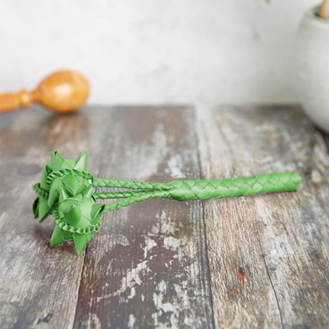 Straw Music Instrument Draco Dragon Star Shaker Rattle Straw Music Instrument Handmade ...