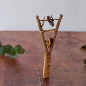 Rakatak Music Instrument – Handmade Ghanaian Hand Percussion Disk Shaker Katapot