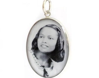 Charm y colgante con foto/ Óvalo de 18 x 25 mm con resina/vidrio/personalizado
