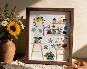 Framed Sea Glass Art, Handmade Beach Floral Wall Decor, Sea Glass Flower Arrangement, Unique Housewarming Gift for Ocean Lovers