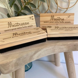 Cepillo de madera personalizado