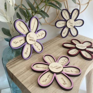 Flor magnética de madera