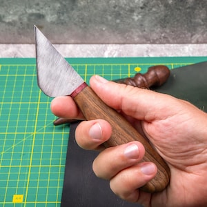 Shkira Professional Leathercraft Knife for Strap Cutting Edge Trimming Pattern Work Carbon Steel Knife  Leather Working Tools for DIY
