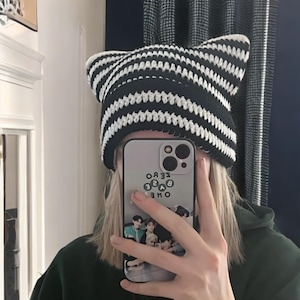 Ręcznie robiona Streetwear Harajuku Beanie Little Devil Striped Dzianinowa Czapka Kobiety Dziewczyny Jesień Zima Urocza Czapka z Uszkami Kociaka Lato