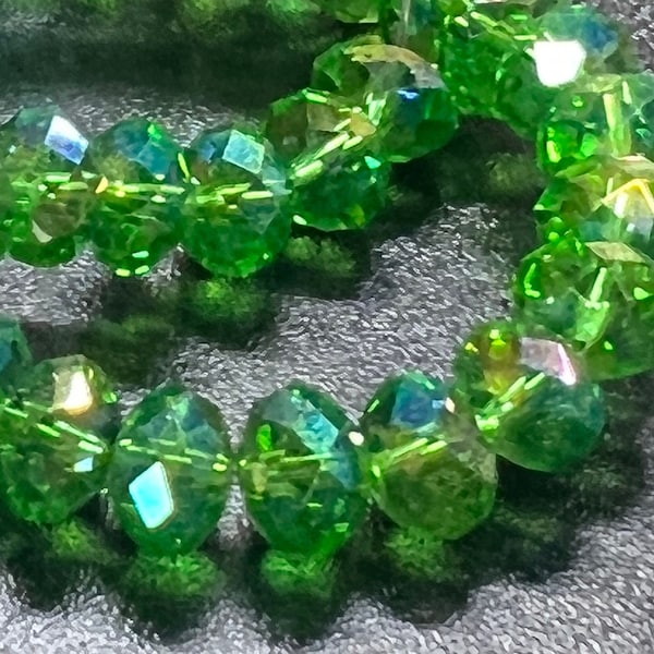 8mm Fern Green Shinning Swarovski cut style Crystal, grass green Spacer stunning loose facet beads for jewelry making DIY----10 pcs #801
