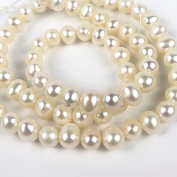 5-6mm A-AA Freshwater Pearl Round Off pearl white ivory Round potato --full strand 15"--Bridal pearl NEW Arrival Promotion Bargin