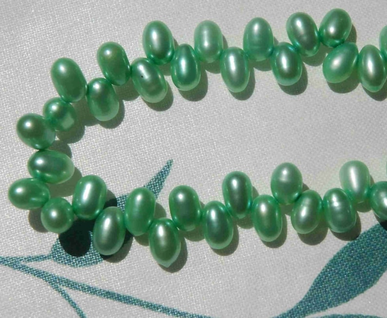 Top drilled Dancing Rice Freshwater Pearl apple green 5X8mm AAA Gem quality briolette tear drop pearl beads 15 full strand 85 pc #DR3136