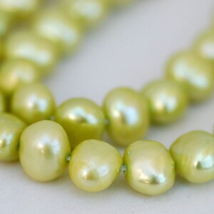 AAA Corn Pearl Baroque Pearl Nugget Pearl Freshwater Pearl stunning apple green spring mint 8-9mm----15&#39;&#39; full strand 50pc #CB6033