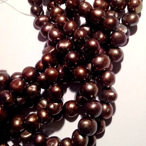 Corn Pearl Baroque Pearl Freshwater Pearl stunning dark brown color 8-9mm AAA15 full strand 50 pcs CB6037 NEW Arrival image 2
