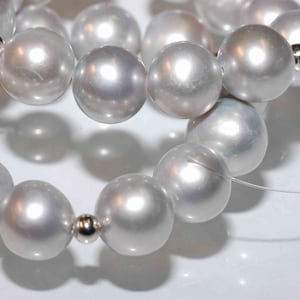 8-8.5mm LUXURYAA Round Potato Genuine cultured Freshwater Pearl -----Vitage Platinum Silver GreyColor For designer----8pcs Spring NEW