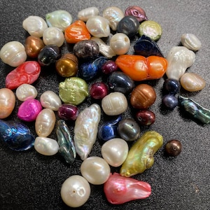 Perle d'acqua dolce sfuse assortite da 6-40 mm, sacchetto di perle miste, perle d'acqua dolce con foro grande, perle a moneta, perle Biwa, perle rotonde, keshi