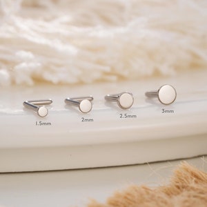 Anneau de nez plat en titane de qualité implantaire 20G 22G/Tige de nez en forme de L/Vis de nez/Petits bijoux de nez/Piercing de nez/Barre de nez/Bijoux minimalistes