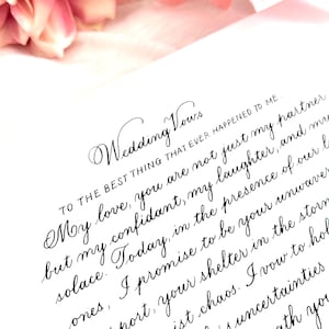 Letra caligráfica personalizada en cursiva Copperplate: votos matrimoniales escritos a mano, nota de amor o poema de recuerdo personalizado.