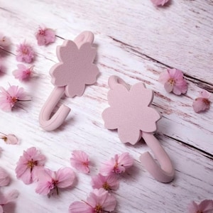 2 Kirschblüten-Hacken