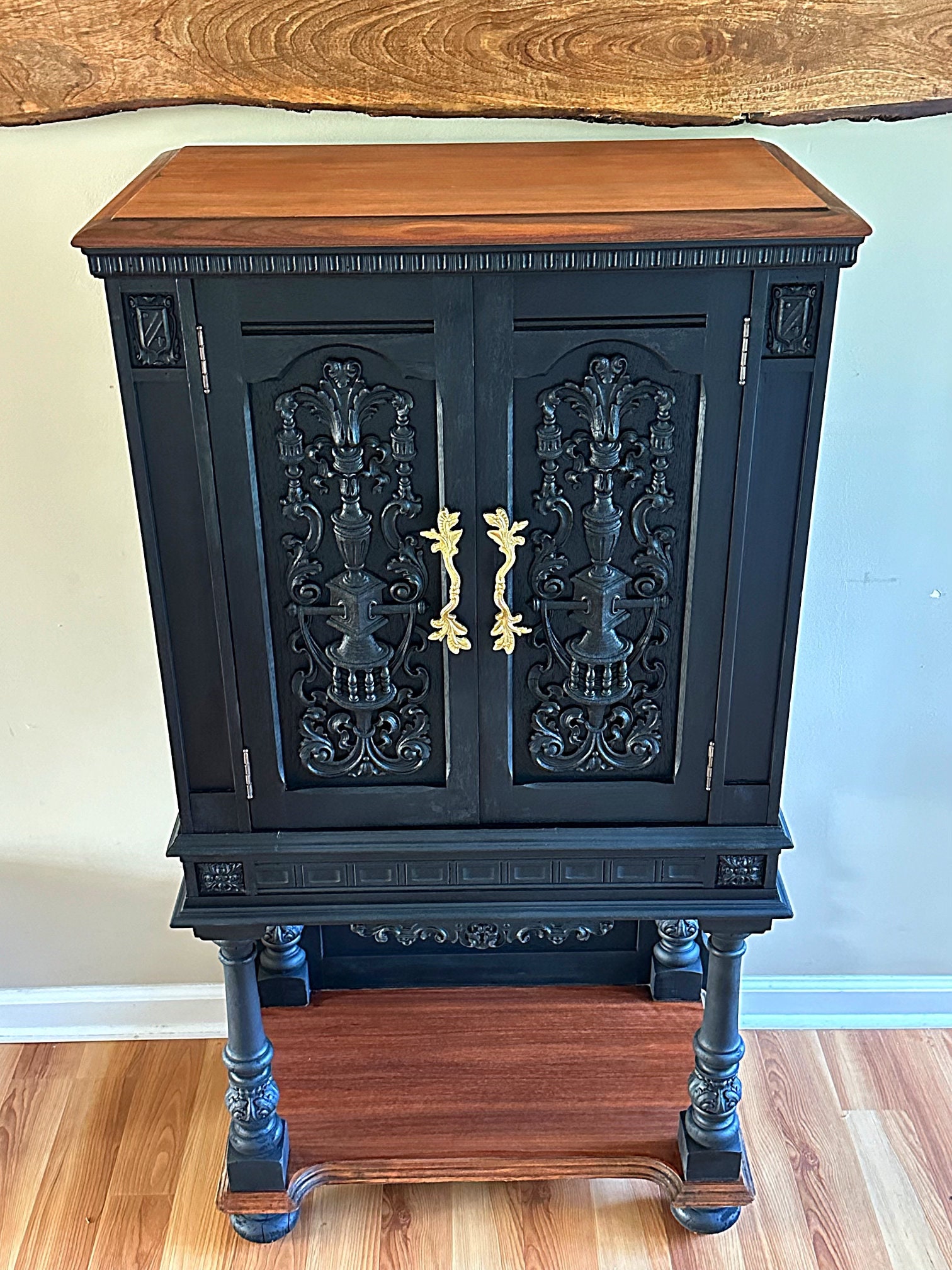 Retro-custom 1929 (sparton Equasonne) Radio Cabinet/hutch