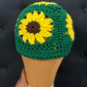 Gorro cuadrado de abuela