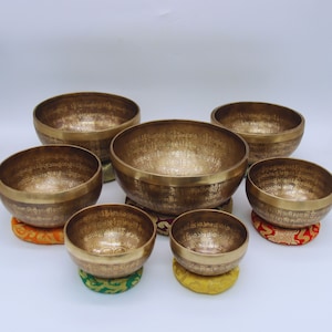 Full Mantra Chakra Notes Sets of Seven Singing Bowl From Nepal -Tibetan Singing Bowl-Meditation-Mindfulness-Yoga-Healing Bowls