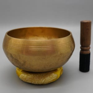 5 inches Gulpa Handbeaten Singing Bowl from Nepal- Tibetan Singing Bowl-Meditation-Sound bath-Healing Bowl-Sound Therapy