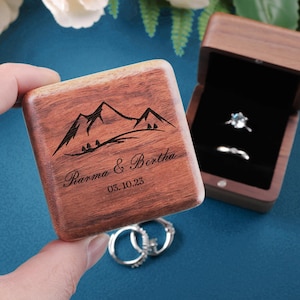 パーソナライズされたダブルリングボックス、結婚式用の彫刻入り木製リングベアラーボックス、彫刻リングボックス、2つのリングを収納、記念日のギフト