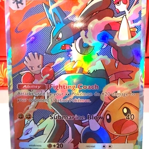 Tarjeta holográfica personalizada de Lucario, Pokémon TCG Pocket, ilustración artística completa, ápice genético, isla mítica, combate espacial, jolgorio brillante, triunfante.